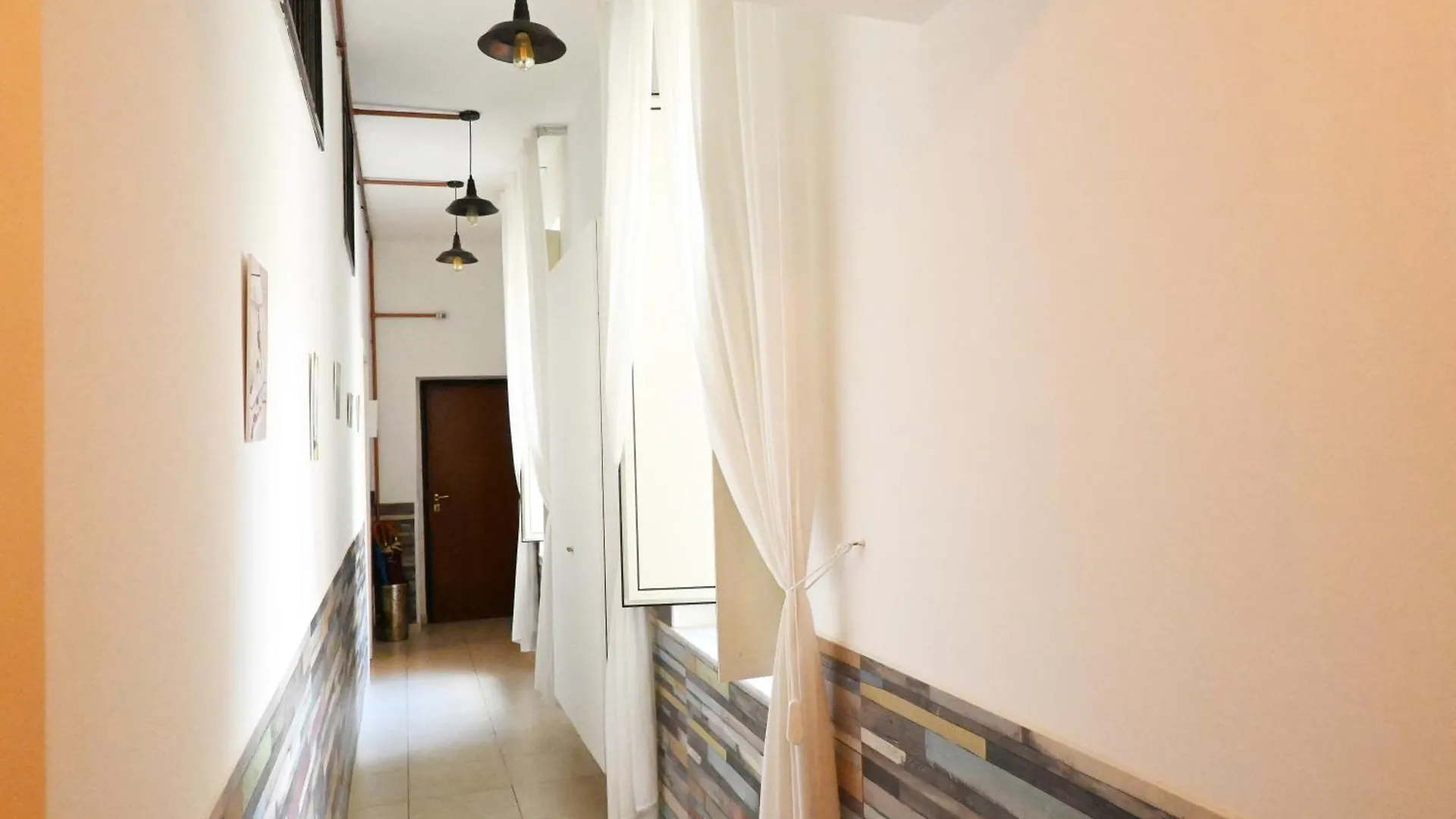 Napoli Cityscape Guest house