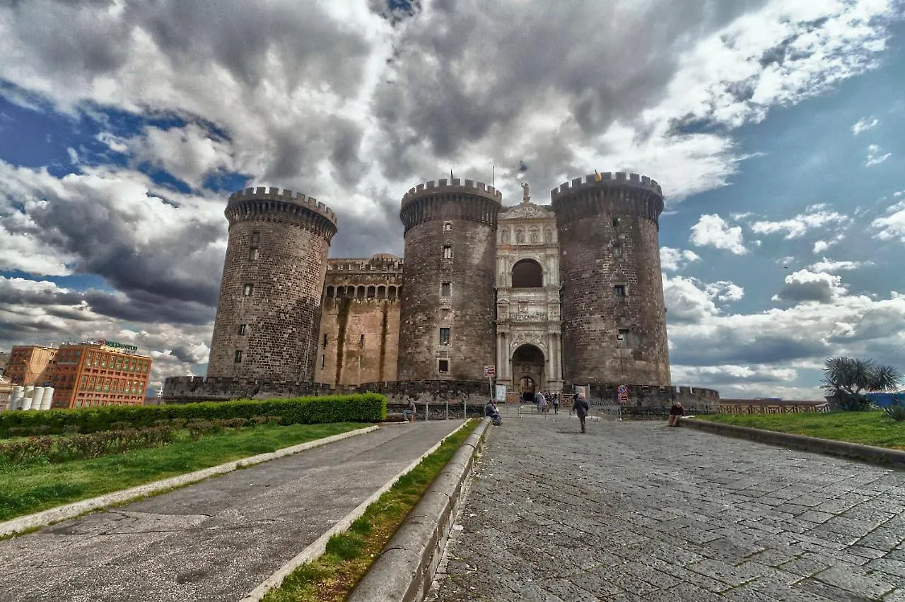 Napoli Cityscape 2*, Nápoles